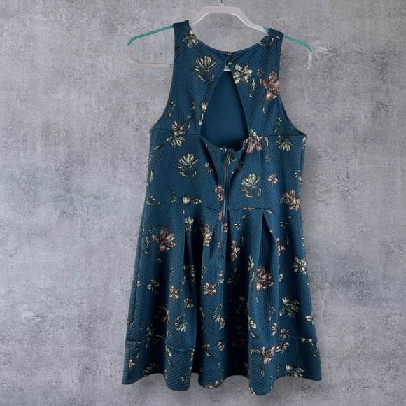 Xhilaration Target Blue Floral A-Line Dress Sz: XL - Picture 2 of 9
